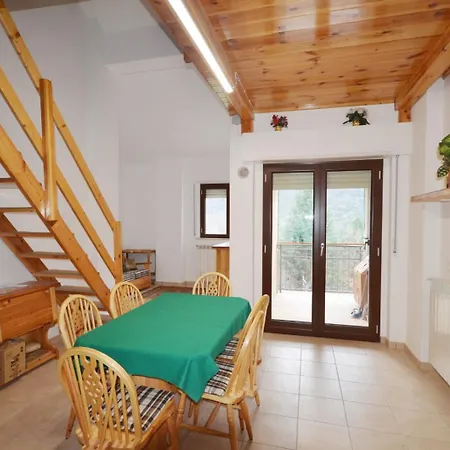 Le Di Reno Valle Del Rio Apartment Lucoli